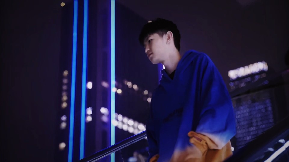 LUMI新